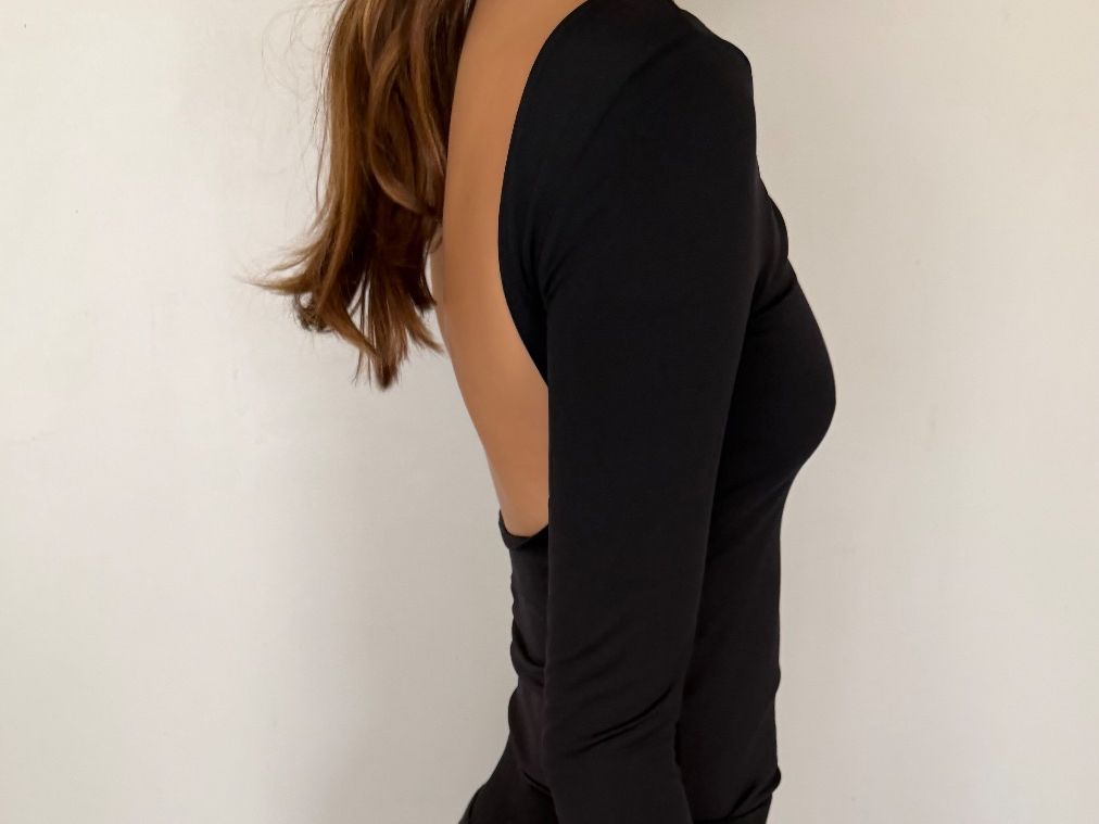 Tops: Body dos nu amisu – D'occasion à Bottens par lal_plz7 2