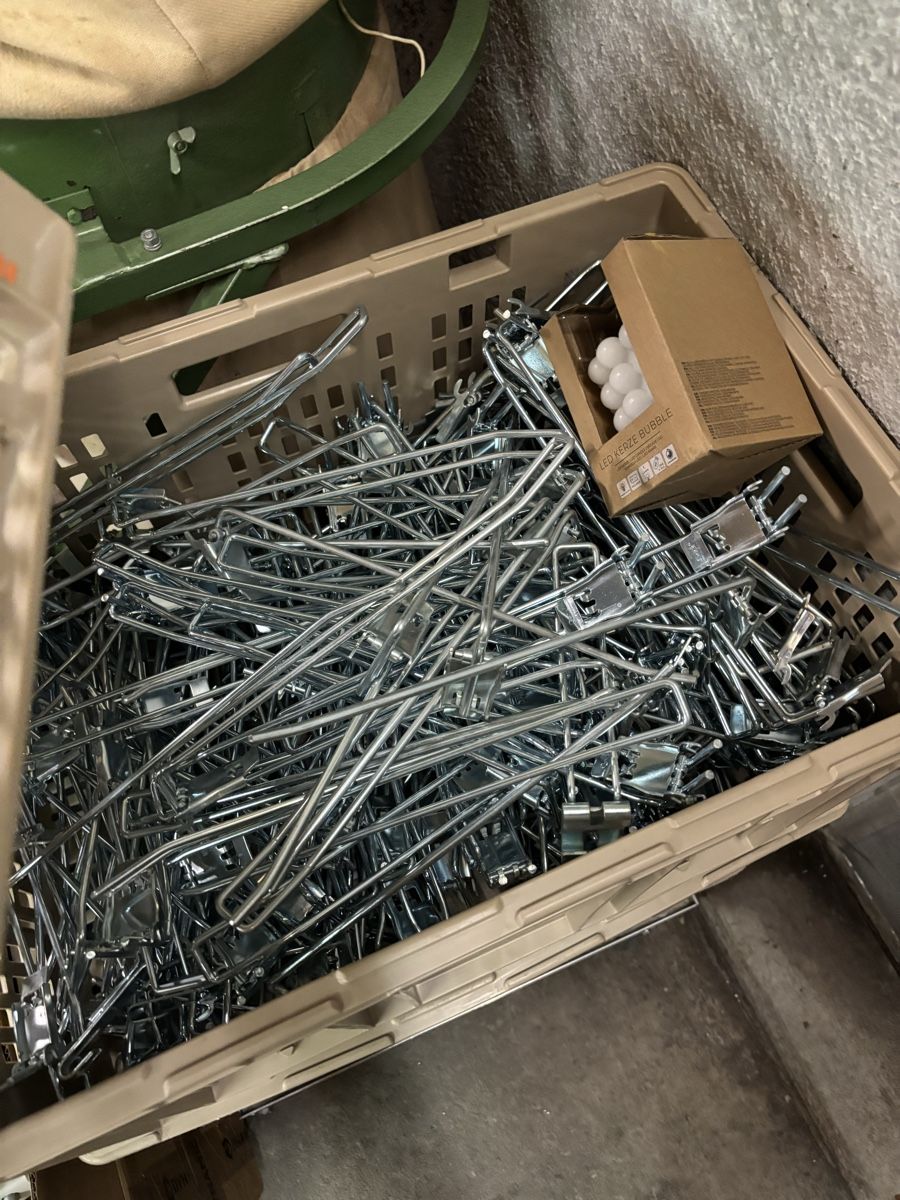 Scaffali: TEGO Metall Verkaufsregalsystem – Usato da Flüelen venduto da Abwe18 7