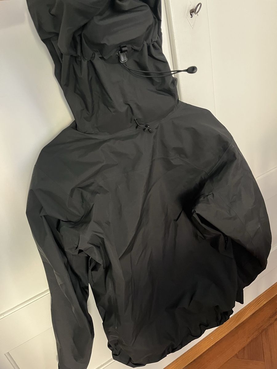 Arcteryx Giacche: Arcteryx Jacke NEU, S Damen Beta AR – Nuovo (secondo la descrizione) da Bern venduto da Blumentopf. 1