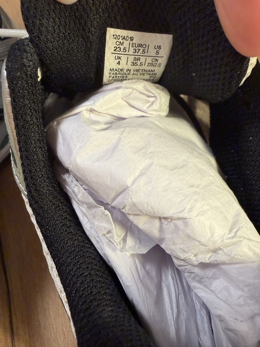 Asics Scarpe da uomo: ASICS Gel-Kayano 14 - Grösse 37 – Usato da Bern venduto da oaicu 4