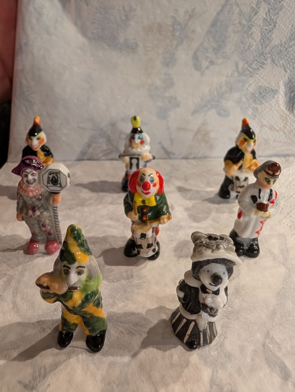 Figuren: Kübler Faasnachts Ton-Figuren 8Stk – Neu (gemäss Beschreibung) aus Basel von rubah