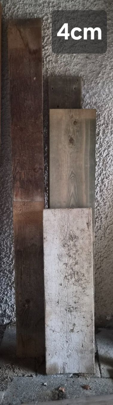 Articoli in legno: Holzdielen – Usato da Bischofszell venduto da -fr-5