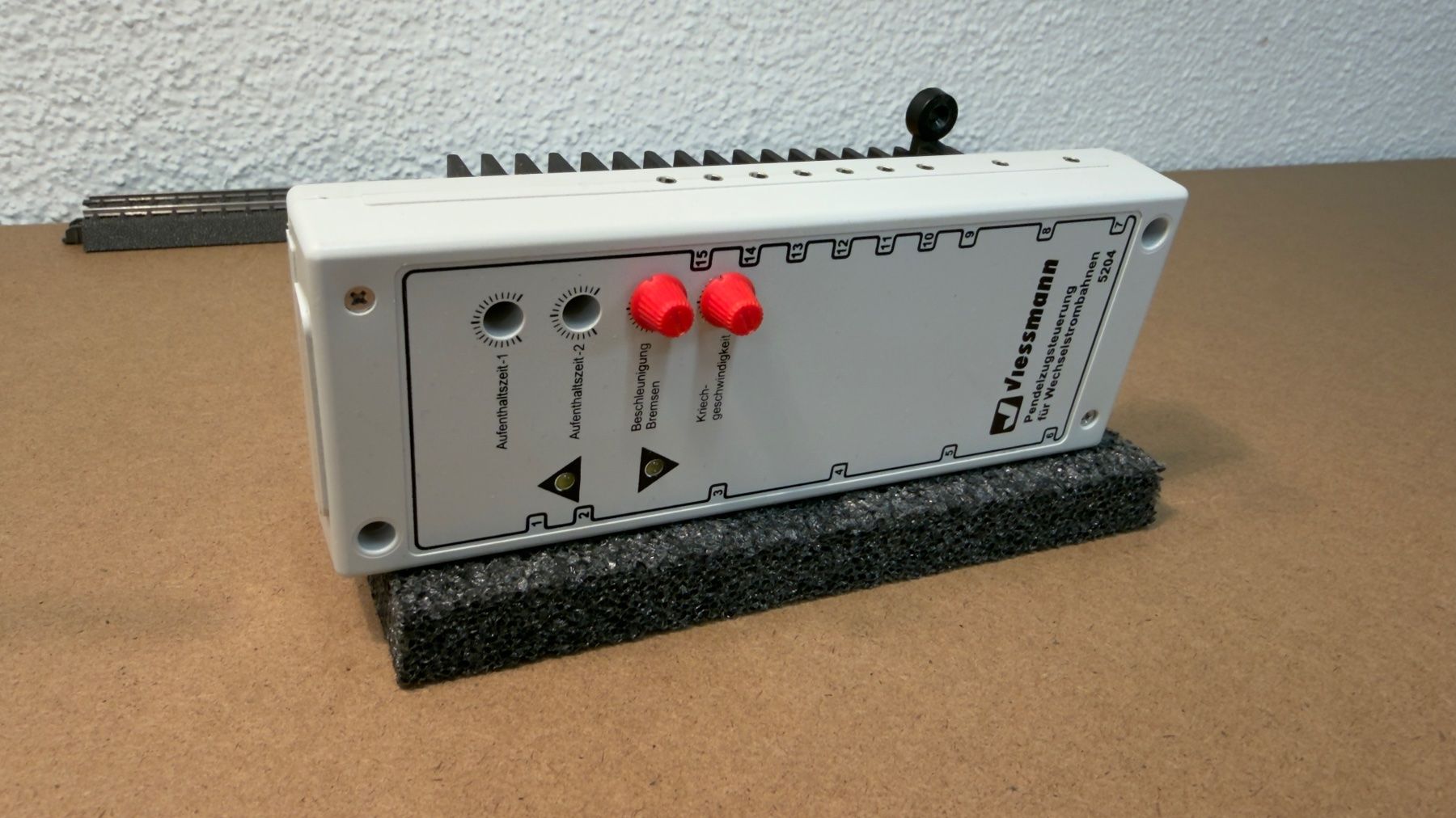 Viessmann Modellini di ferrovie: Viessmann 5204 Pendelzugsteuerung - Wechselstrom – Usato da Windlach venduto da Kelebra 1