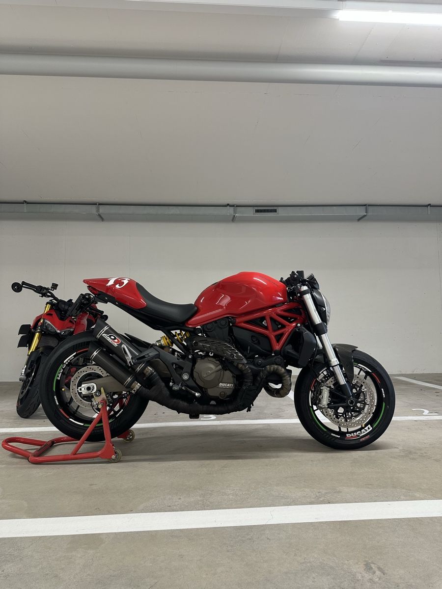 Ducati Strada: Ducati Monster 821 – Usato da Niederhasli venduto da _marco1897_