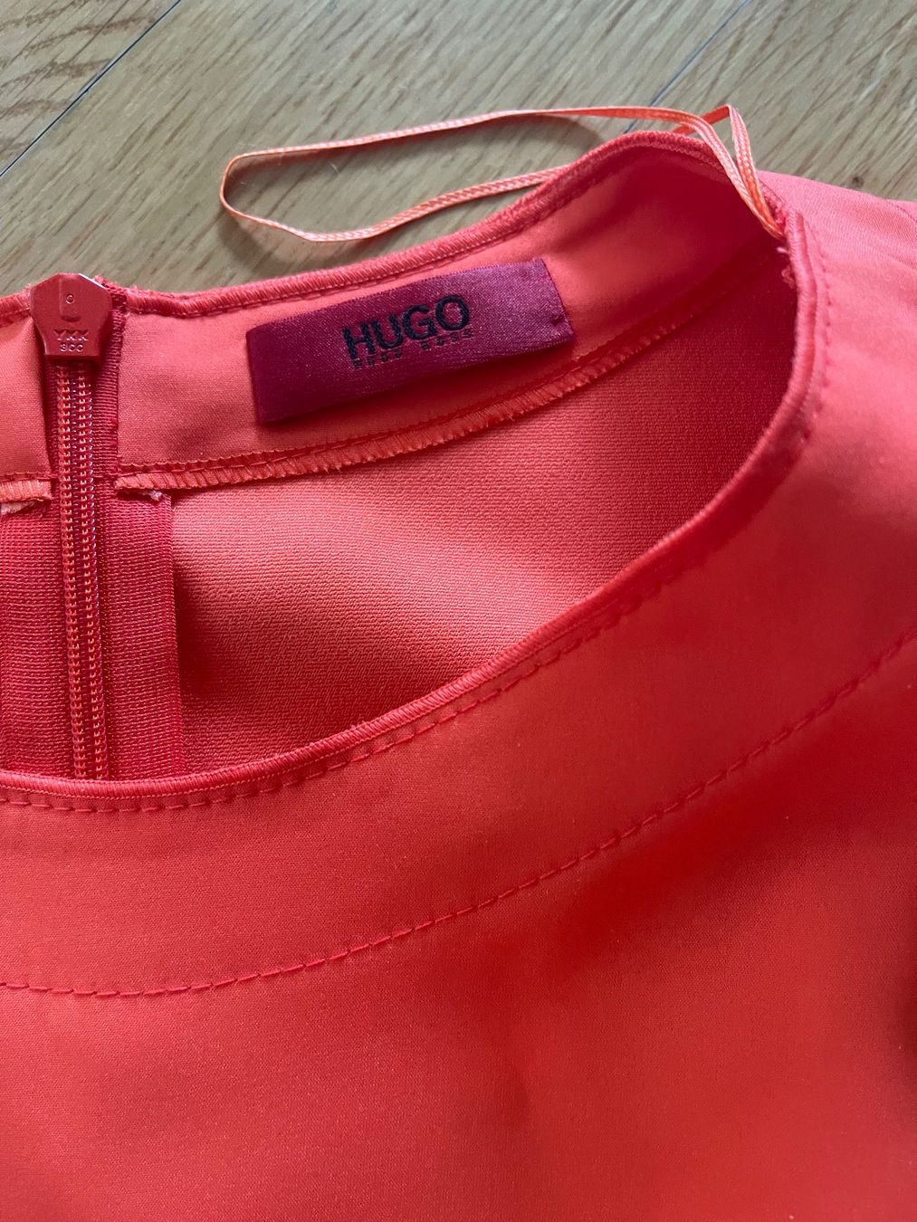 Hugo Boss Vestiti: Kleid Elegantes Hugo Boss Kleid Grösse 36 – Usato da Rüschlikon venduto da leo_mwz2 9