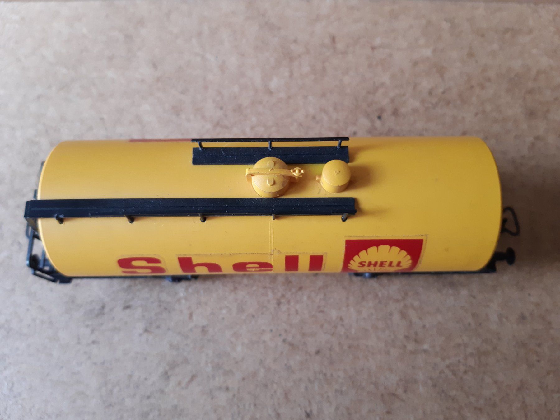 Kleinbahn Modellini di ferrovie: Kleinbahn 355 H0 GS Shell Austria Kesselwagen – Usato da Greifensee venduto da Lotofbits 5