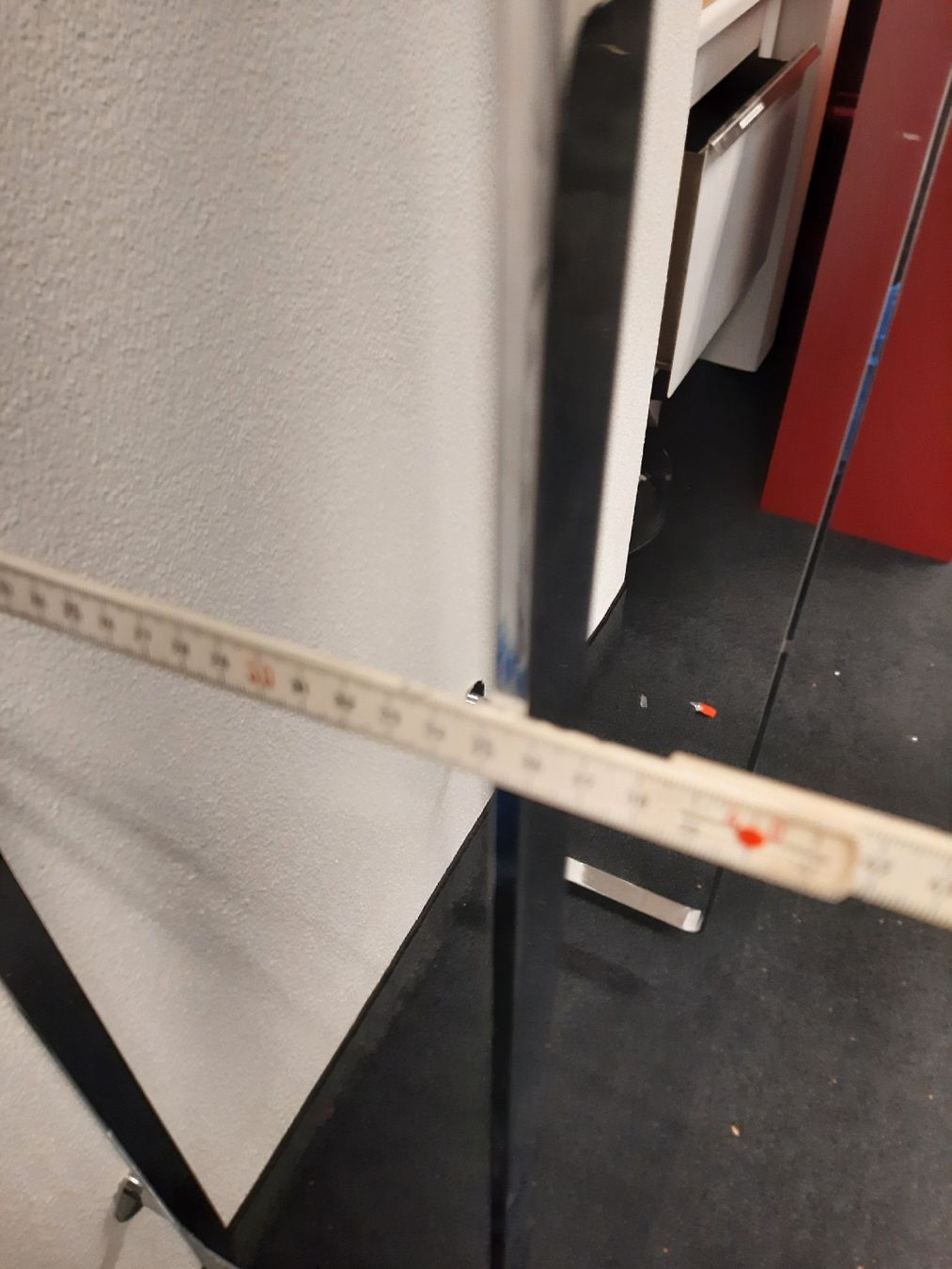 Garderobe: Moderne Garderobenständer Chromstahl Kleiderständer Ständ – Gebraucht aus Winterthur von ReUse_Baumarkt 4