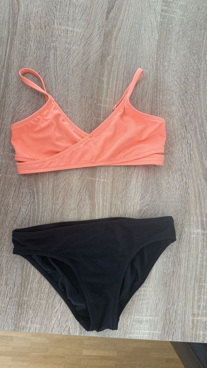 C&A Costumi da bagno & Bikini: Badeanzug gr.146/152 – Usato da Winterthur venduto da -BeHappy24-