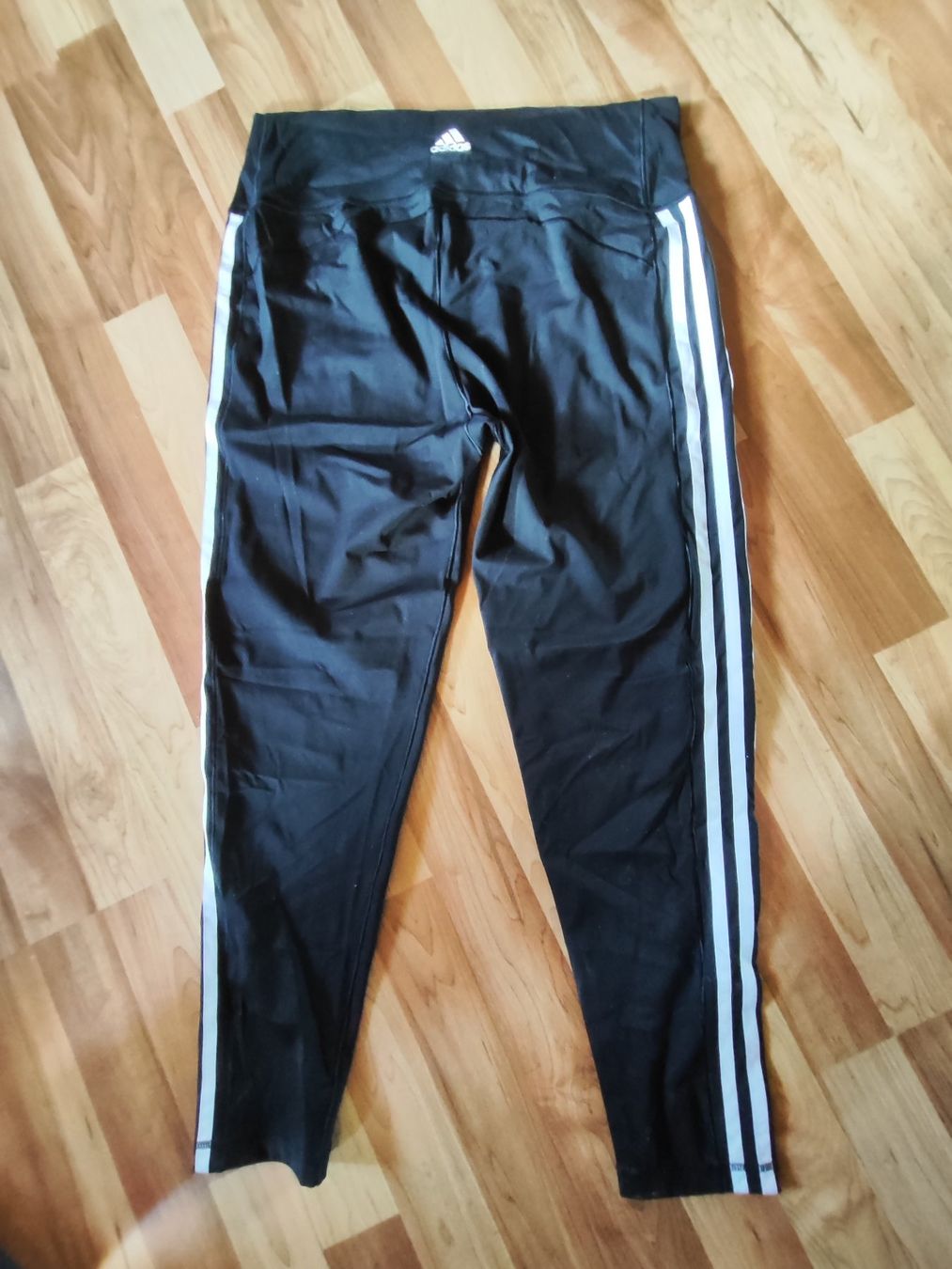 Adidas Pantaloni: Adidas Sporthose Gr. XL – Usato da Trachselwald venduto da Lare79