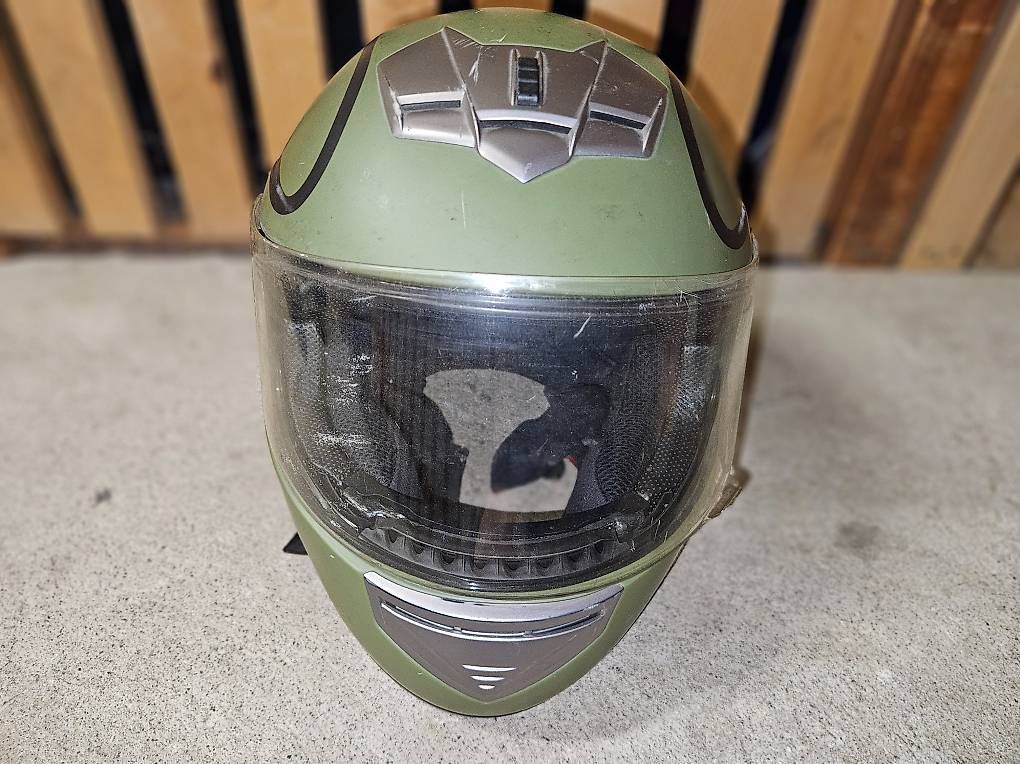 Caschi & visiere: Casque moto  – Usato da Genève venduto da etna02