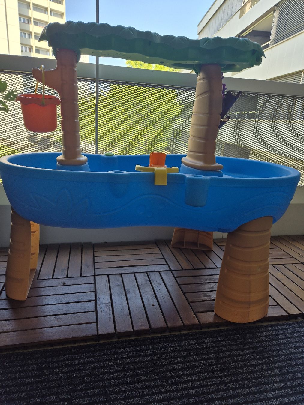 Spielzeuge: Wasserspieltisch – Gebraucht aus Zürich von mau_gnt7 1