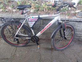 Velo Tigra Hunter, 26" Räder, 21 Gänge in gutem Zustand
