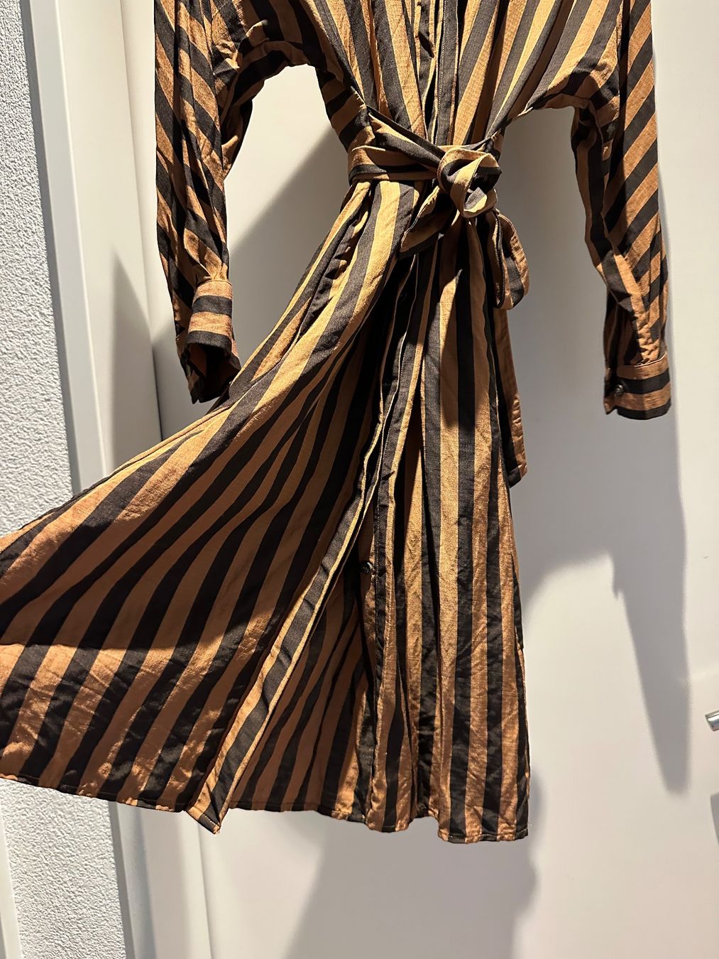 Massimo Dutti Kleider: MASSIMO DUTTI Buttoned Kleid, Gr. 34 – Neu (gemäss Beschreibung) aus Dübendorf von liism 1