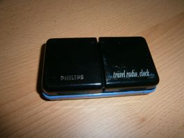 Antikes kleines Philips Reise-Radio mit Doppel-Uhr
