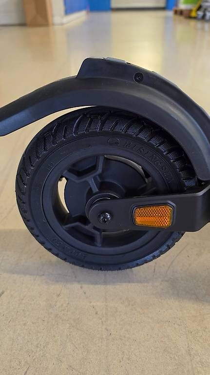 Micro Kickboard: Monopattino elettrico - Micro Merlin II – Usato da Paradiso venduto da GiacomoD 3