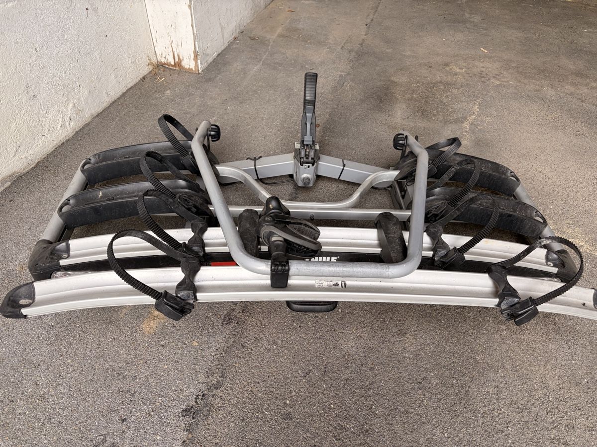 Thule Anhänger: Heckfahrradträger Thule – Gebraucht aus Urnäsch von Gubel0