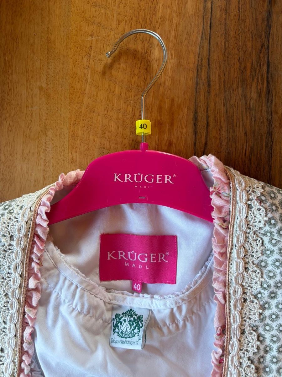 Kleider: Dirndl Krüger Madl  – Gebraucht aus Berg TG von Travis_ 3