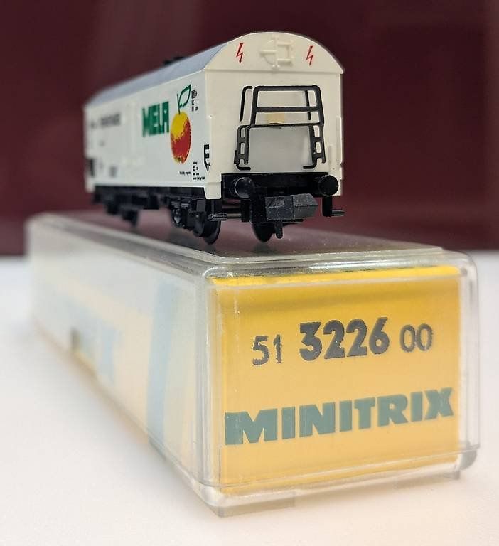 Trix Modelleisenbahnen: Spur N Güterwagen "MELA" – Gebraucht aus Reinach BL von angus74 1