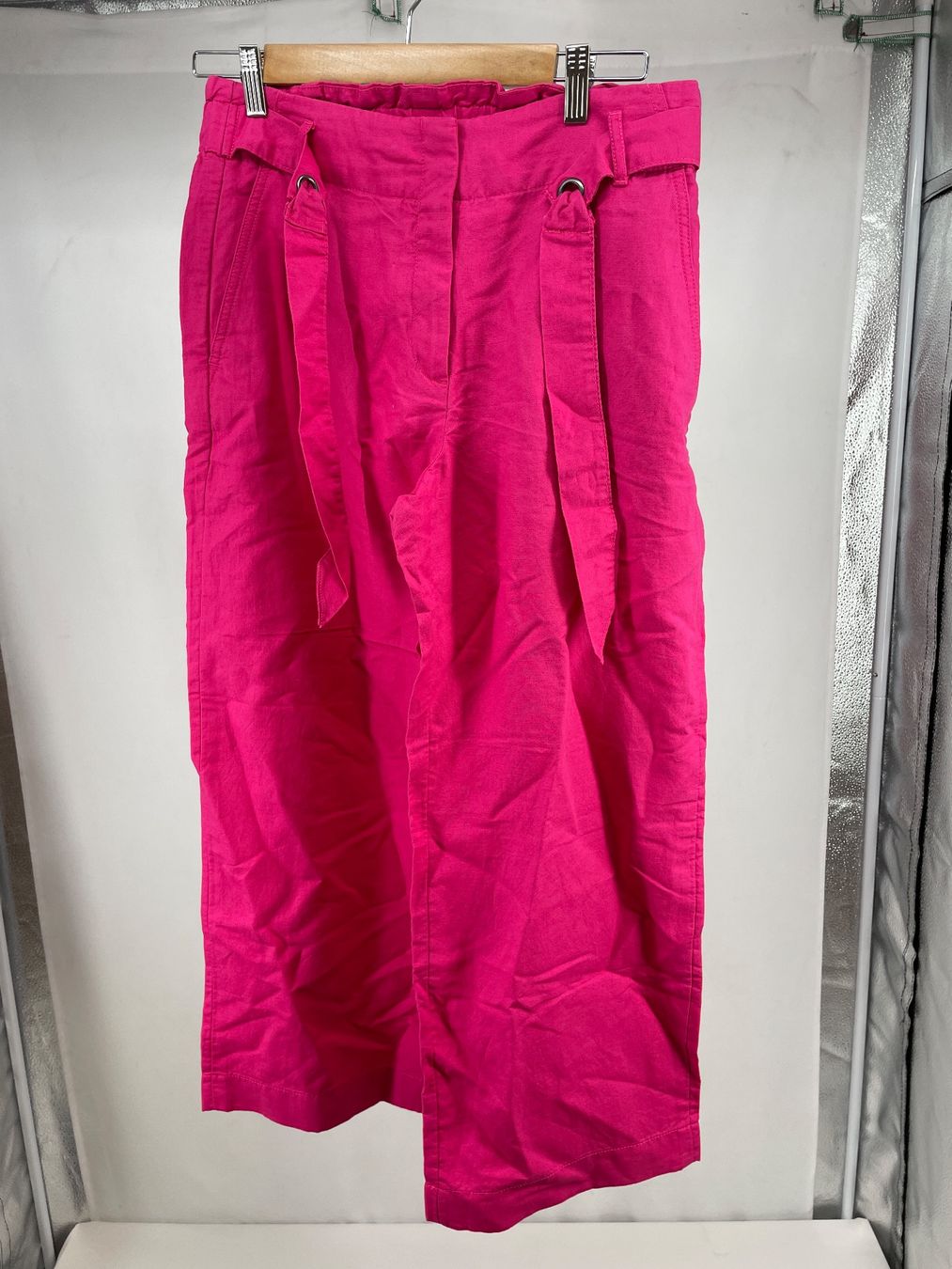 Esprit Hosen: ESPRIT pantalon rose 40/26 – Gebraucht aus Lausanne von PlusValue_Lausanne