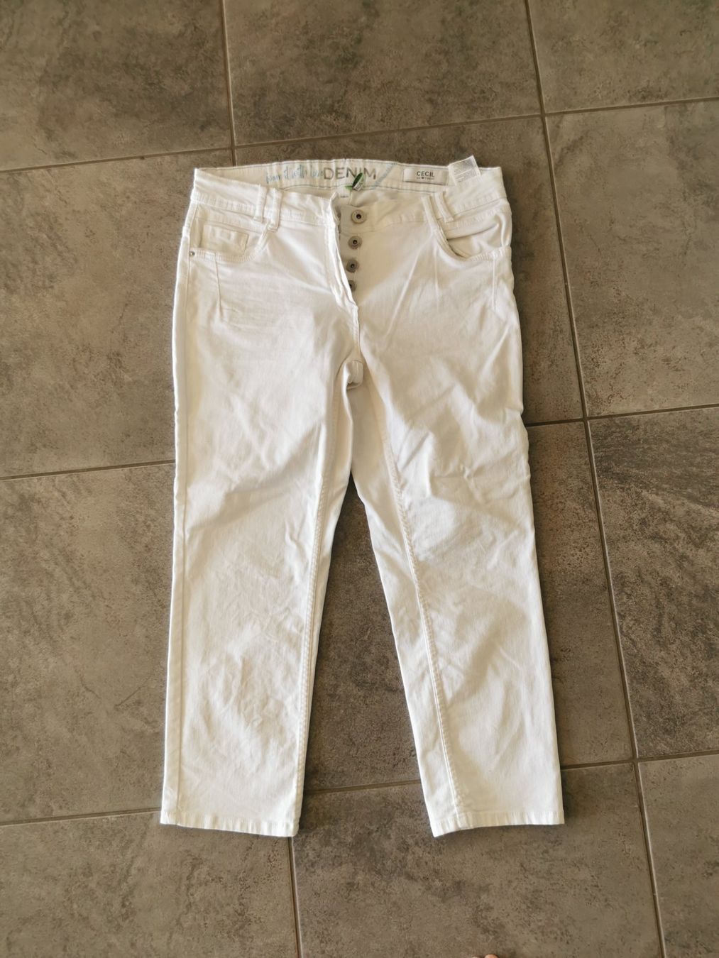 Cecil Jeans: Lange Jeans Damen – Usato da Grosswangen venduto da Weidhof6