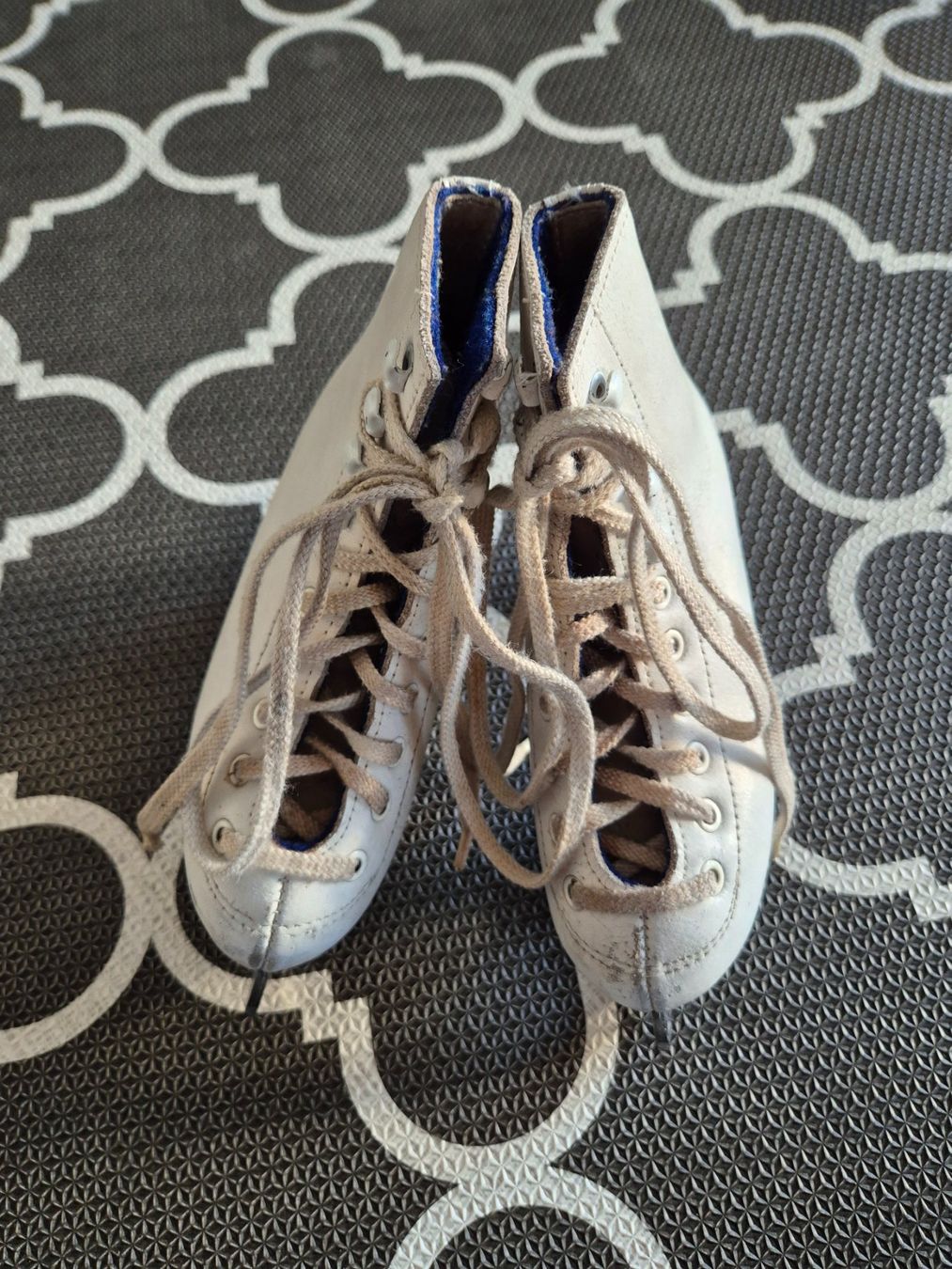 Pattini da ghiaccio: Schlittschuhe Grösse 27 Wifa Prima – Usato da Bassersdorf venduto da Lilly2209 2