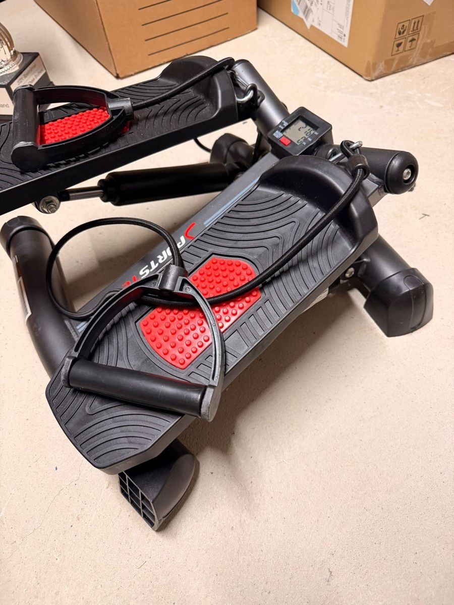 Hometrainer: SportsTech Mini Stepper mit Expander -Top Zustand! – Usato da Aarau venduto da leo_mx6d 1