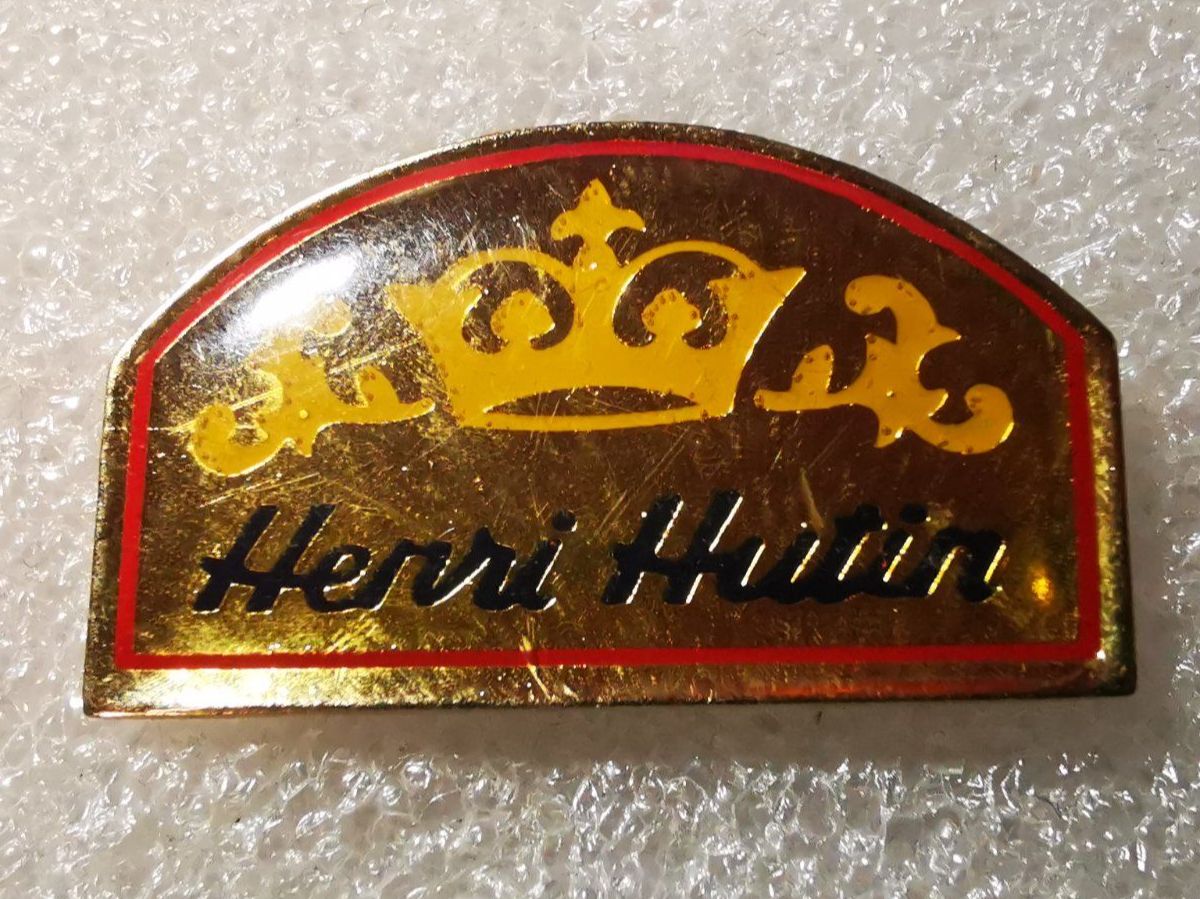 Plaketten & Abzeichen: Ansteckpin 13: Henri Hutin – Gebraucht aus Oppligen von Pin-Fall-Shop
