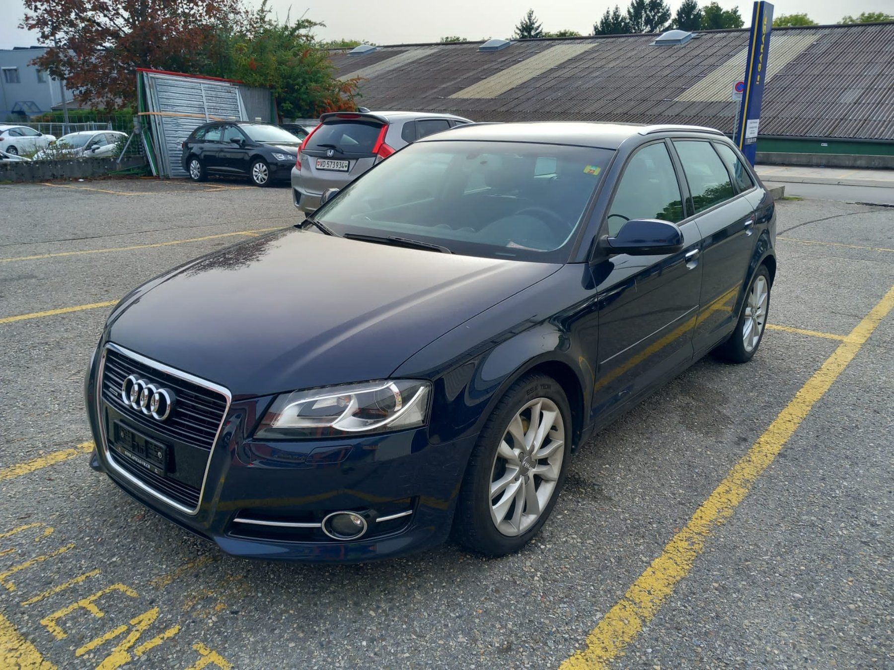Audi Autos: Audi A3 Quattro 2.0 TDI 5T – D'occasion à Renens VD par