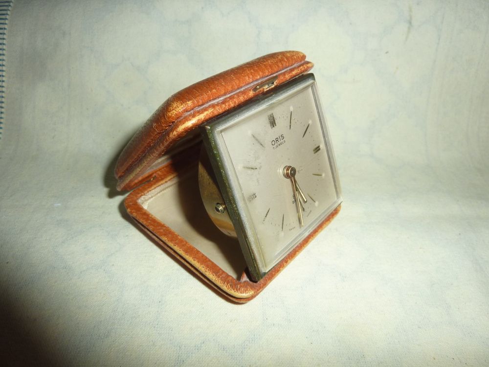 Montre vintage Cyma acier inoxydable 35mm années 50s (D'occasion) à