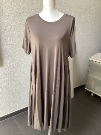 ZAIDA schönes bequemes Kleid kurzarm braun Gr.42