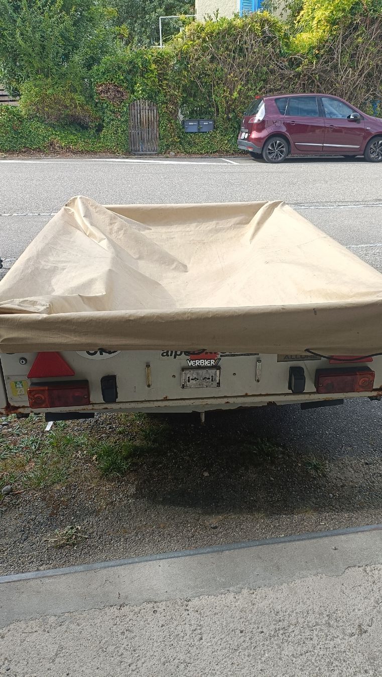 Anhänger: vend remorque dans l'état  – Gebraucht aus Moutier von gillesf32