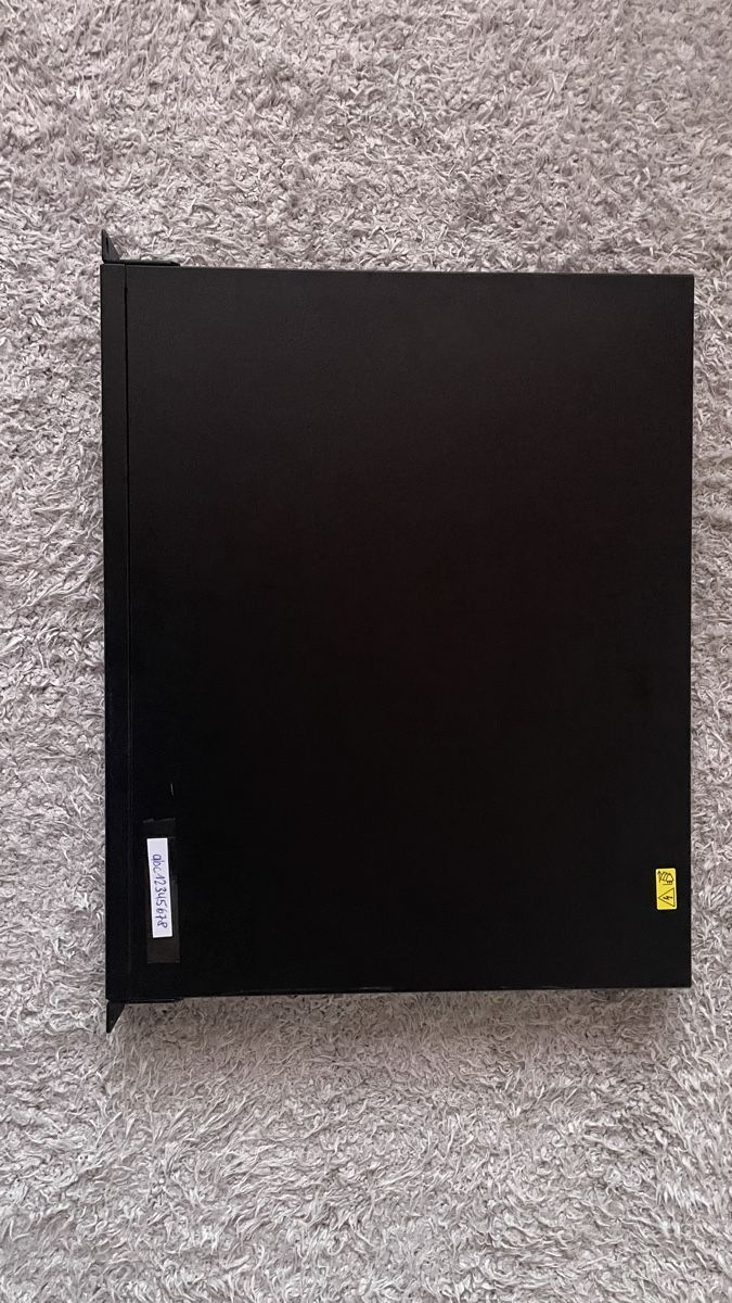 Hewlett Packard Hub & Switch: HPE OfficeConnect 1950 Series Switch – Usato da Ramlinsburg venduto da Meeliinaa 2