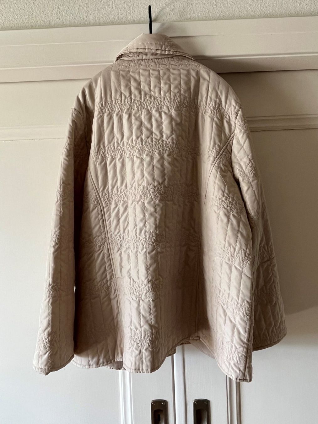 Giacche: Übergangsjacke Damen beige – Usato da Jona venduto da m.brun 1