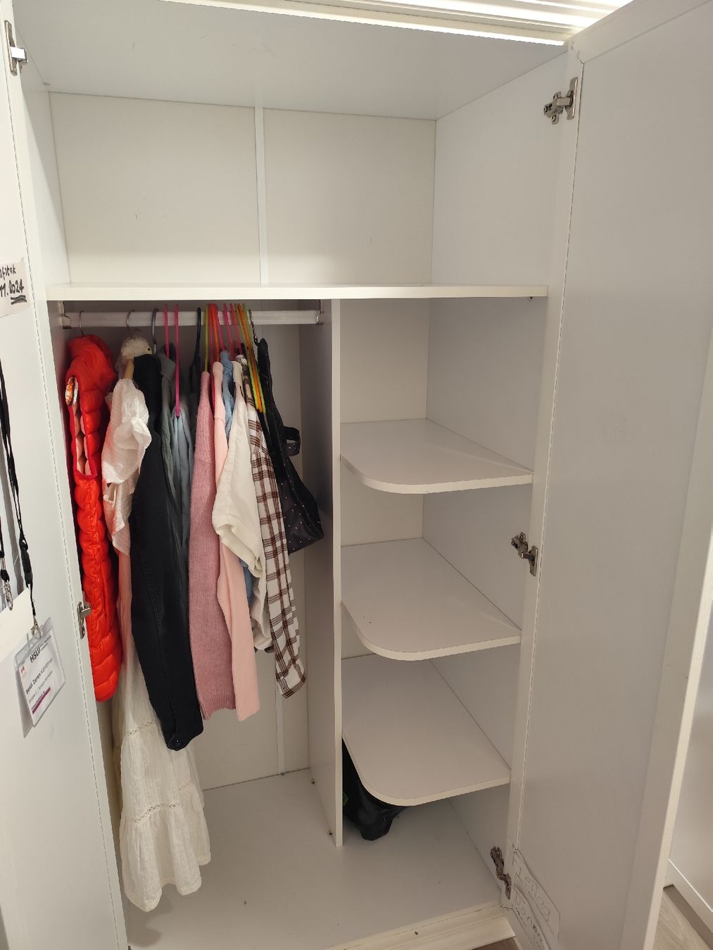 Armadi: Kleiderschrank  – Usato da Würenlingen venduto da aka_rcd8 2