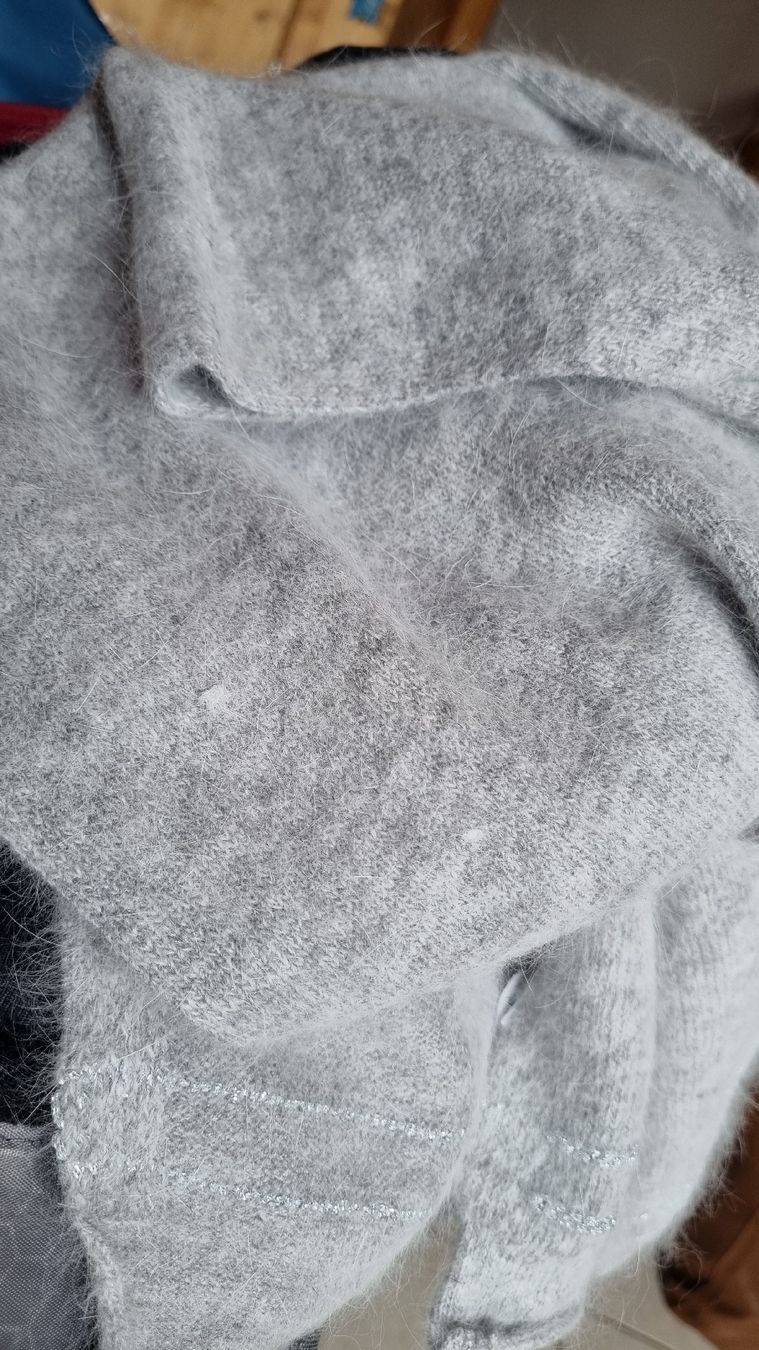 Foulard & Sciarpe: Echarpe gris nuage – Nuovo (secondo la descrizione) da Corbeyrier venduto da Lalaland99 2