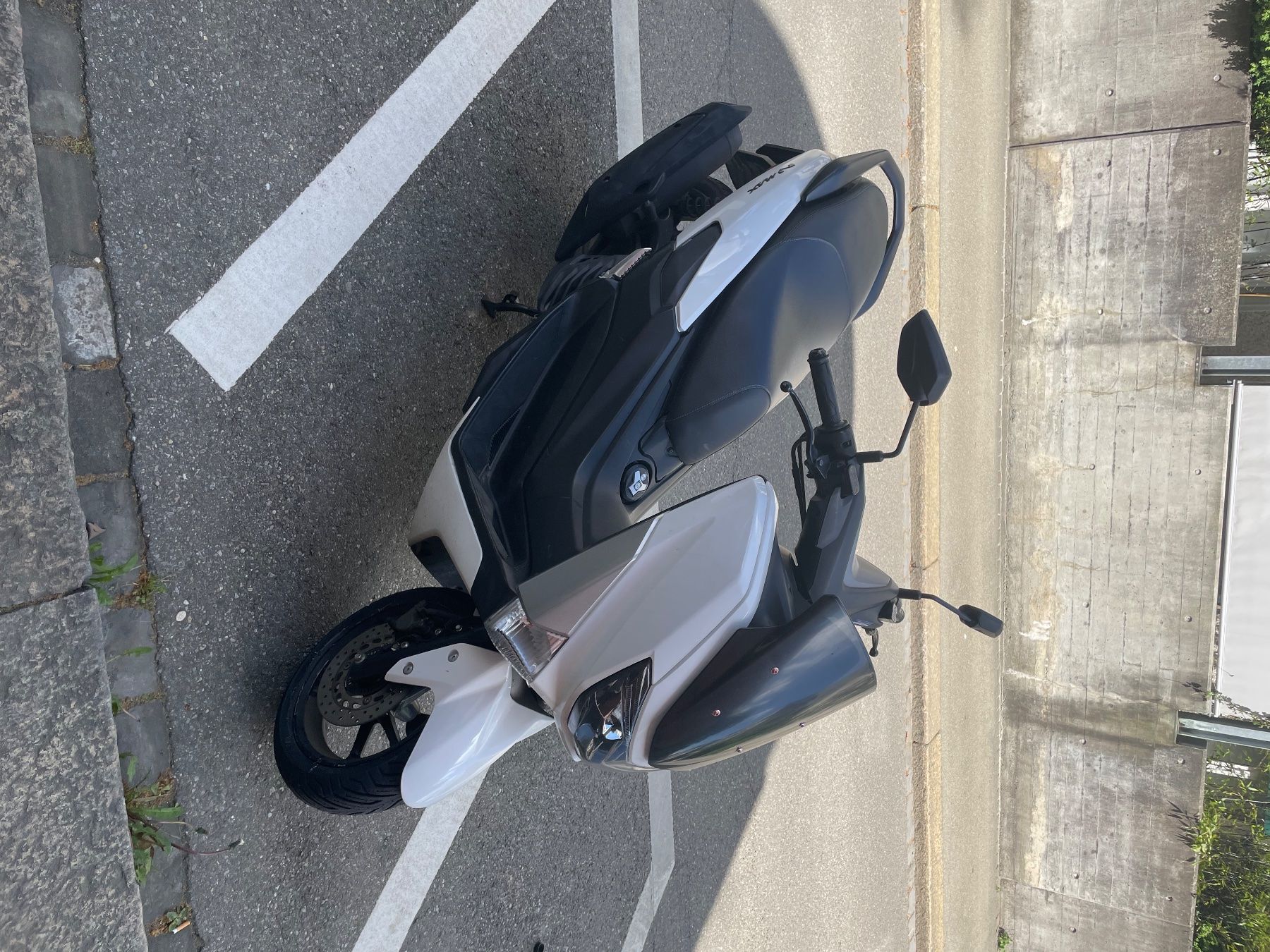 Yamaha Scooter: YAMAHA GPD125 N-Max – Usato da Zürich venduto da art_8c6w 3