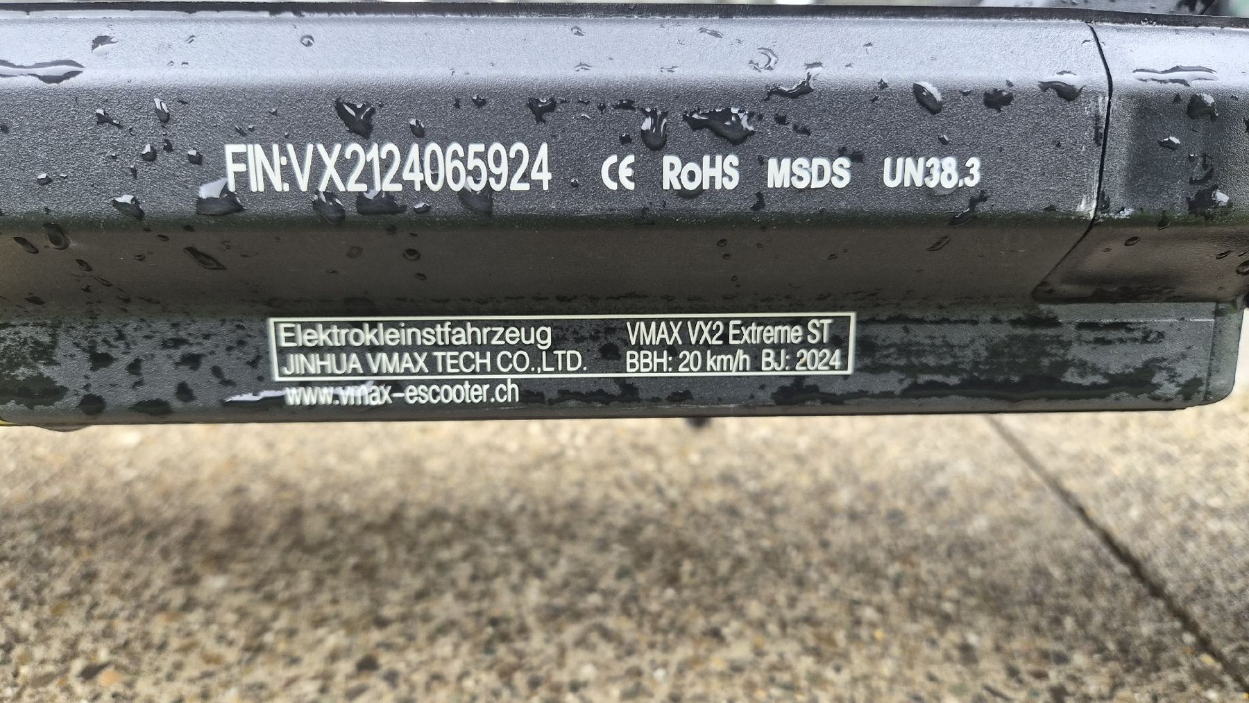 VMAX Kickboard: VMax VX2 Extreme ST – Usato da Schwerzenbach venduto da rmv_h9yn 3