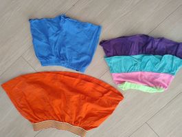 Sehr kurze Röckli / Hose Gr. 92