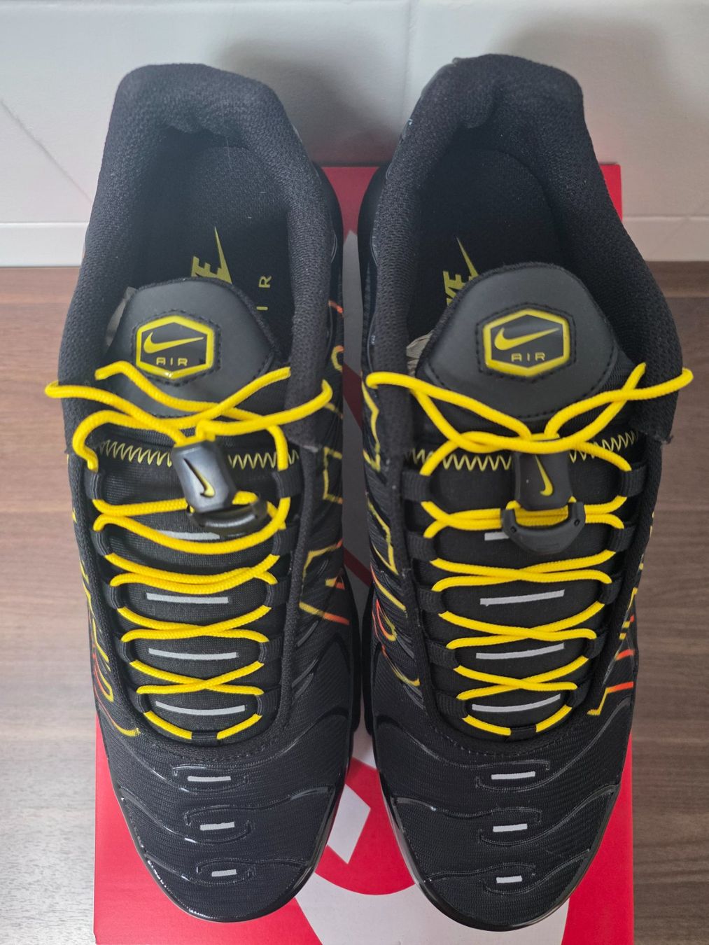 Nike Scarpe da uomo: Nike Air Max Plus Tn – Nuovo e nell'imballaggio originale da Fleurier venduto da dav_xx8y 2