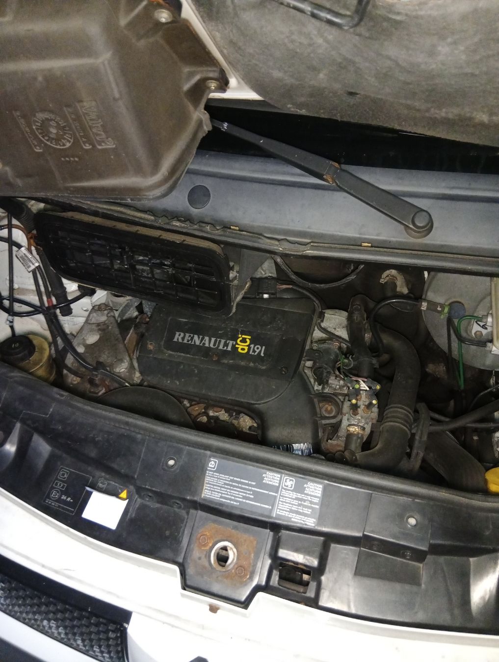 Renault Autos: Renault trafic 1.9 2.9Tonnen – Gebraucht aus Wolfhausen von ade_7wvk 3