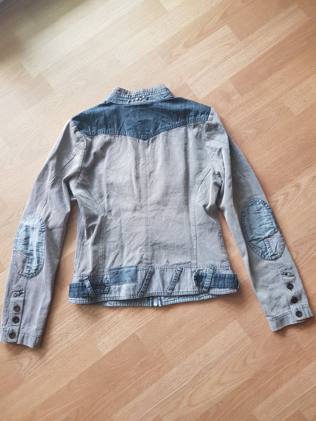Nile Giacche: NILE Jeansjacke Gr.S – Usato da Merligen venduto da muss_haben 1