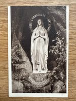 Frankreich - 1933 AK Lourdes, La vierge de la Grotte miracul