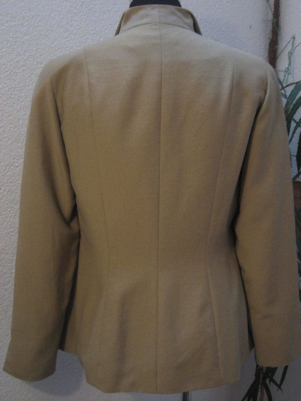 Giacche: Laata Style Zürich 42, neuve, lin, soie – Nuovo e nell'imballaggio originale da Delémont venduto da marryb 2