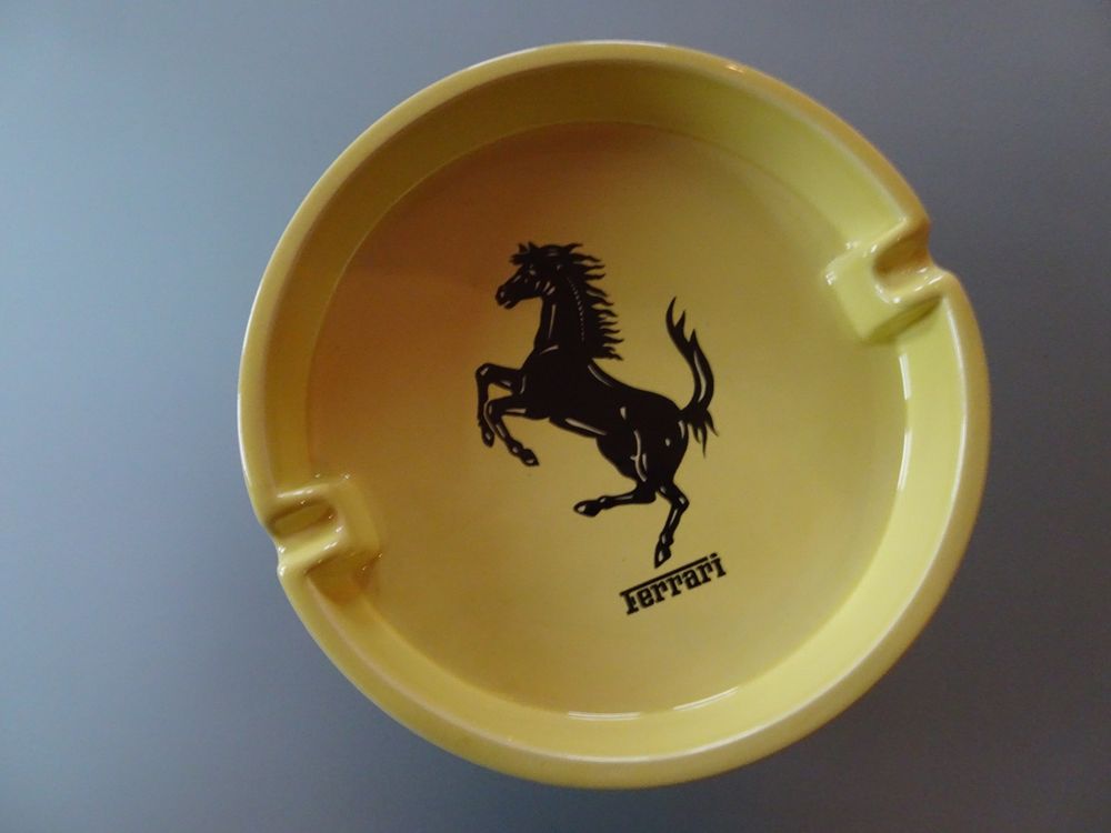 Grosser *Ferrari Aschenbecher* von *BITOSSI* Italy *NOS*