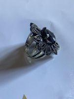 Magnifique bague argentée 