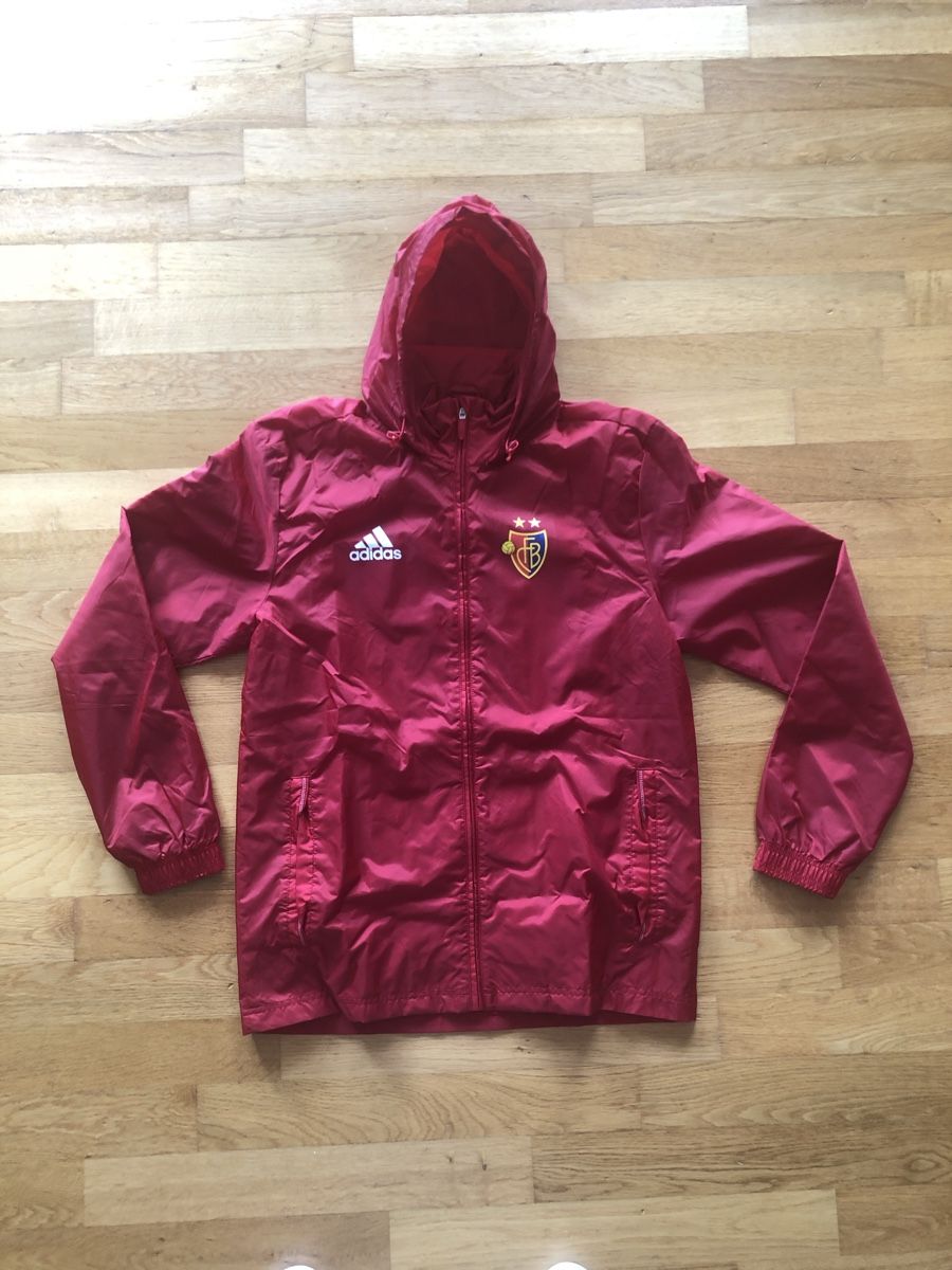 FC Basel Giacche: FCB Fc Basel Jacke Grösse S – Nuovo (secondo la descrizione) da Winterthur venduto da GinaMila