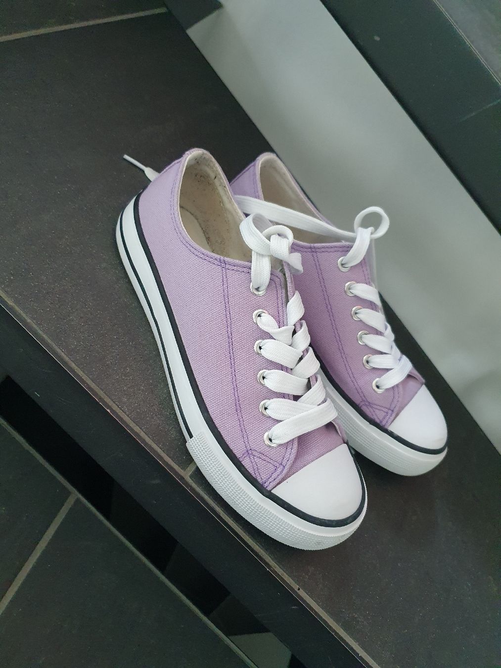 Scarpe da donna: Schuhe 37 – Usato da Würenlingen venduto da kuh33