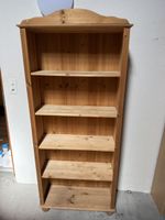 Bücher oder Keller Gestell