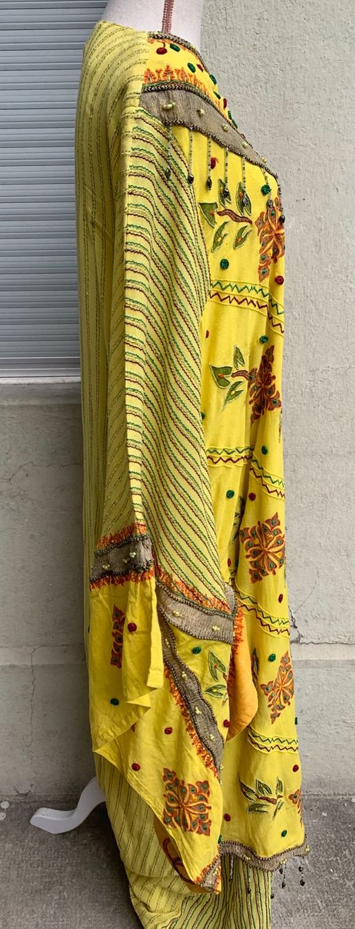 Kleider: Superbe robe style CAFTAN VINTAGE brodé de perles t.L – Gebraucht aus Martigny von only__you 2