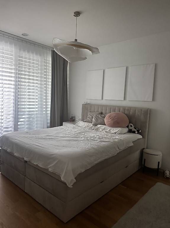 Lits: Boxspringbett von Mömax – D'occasion à Basel par ila_8l6p
